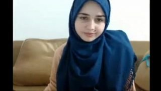 Arab Muslim Girl Webcam sex — xxxbd25.sextgem.com