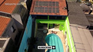Vídeo incrível de DRONE em São Paulo que flagra casal fodendo ao lado da piscina – 4K